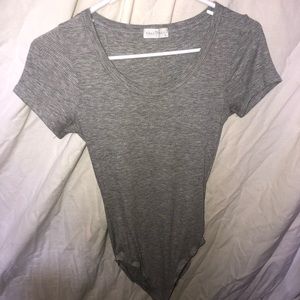 Simple bodysuit
